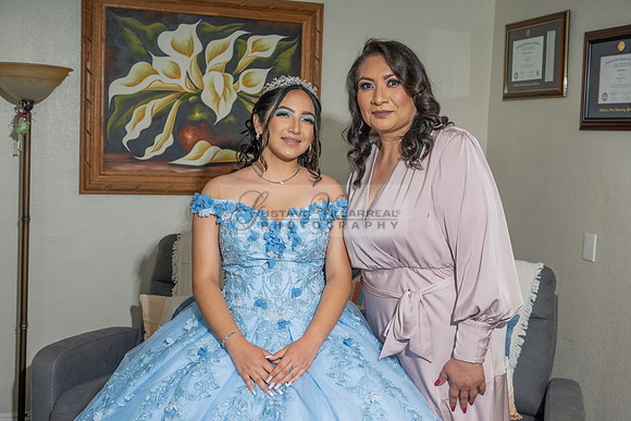 Ximena-Citlali-quinceanera-photo-session-photo-video-in-Montebello-Ca-323-633-8283