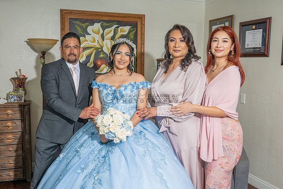 Ximena-Citlali-quinceanera-photo-session-photo-video-in-Montebello-Ca-323-633-8283