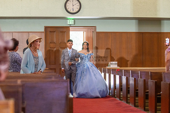 Ximena-Citlali-quinceanera-photo-session-photo-video-in-Montebello-Ca-323-633-8283