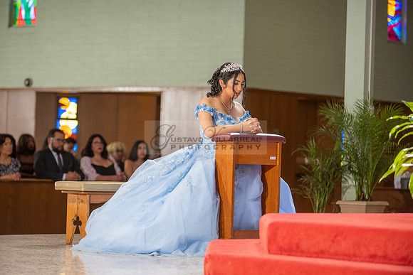 Ximena-Citlali-quinceanera-photo-session-photo-video-in-Montebello-Ca-323-633-8283