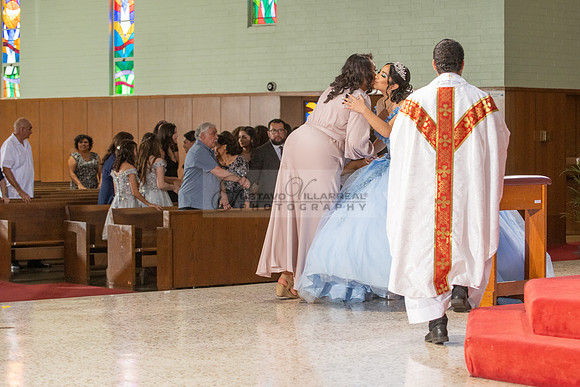 Ximena-Citlali-quinceanera-photo-session-photo-video-in-Montebello-Ca-323-633-8283
