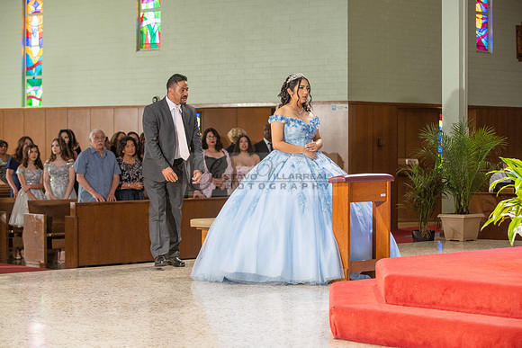 Ximena-Citlali-quinceanera-photo-session-photo-video-in-Montebello-Ca-323-633-8283