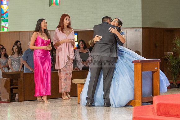 Ximena-Citlali-quinceanera-photo-session-photo-video-in-Montebello-Ca-323-633-8283