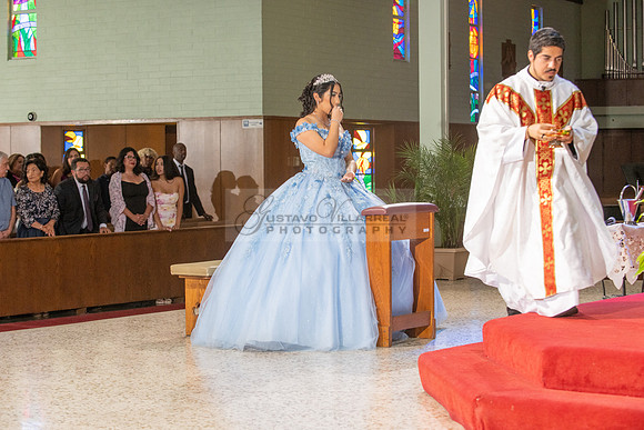 Ximena-Citlali-quinceanera-photo-session-photo-video-in-Montebello-Ca-323-633-8283