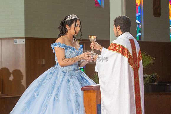 Ximena-Citlali-quinceanera-photo-session-photo-video-in-Montebello-Ca-323-633-8283