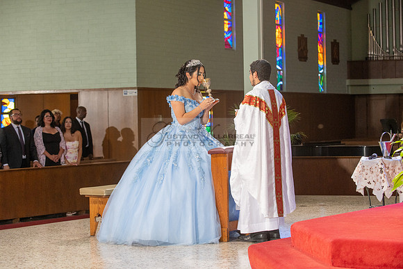 Ximena-Citlali-quinceanera-photo-session-photo-video-in-Montebello-Ca-323-633-8283