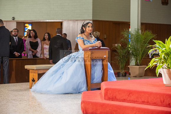 Ximena-Citlali-quinceanera-photo-session-photo-video-in-Montebello-Ca-323-633-8283