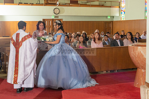 Ximena-Citlali-quinceanera-photo-session-photo-video-in-Montebello-Ca-323-633-8283