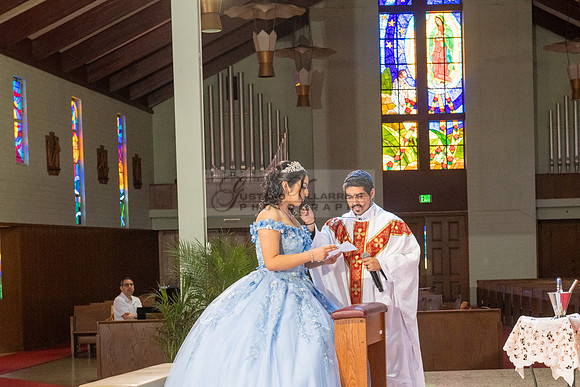 Ximena-Citlali-quinceanera-photo-session-photo-video-in-Montebello-Ca-323-633-8283