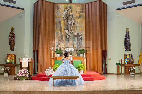 Ximena-Citlali-quinceanera-photo-session-photo-video-in-Montebello-Ca-323-633-8283