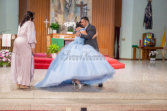 Ximena-Citlali-quinceanera-photo-session-photo-video-in-Montebello-Ca-323-633-8283