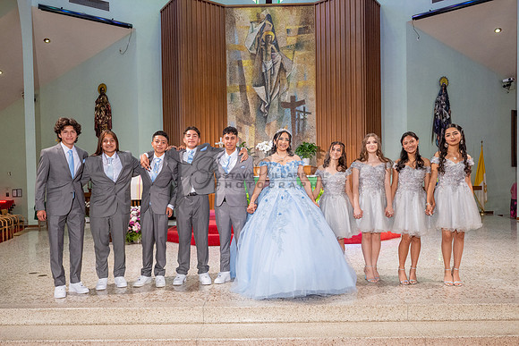 Ximena-Citlali-quinceanera-photo-session-photo-video-in-Montebello-Ca-323-633-8283