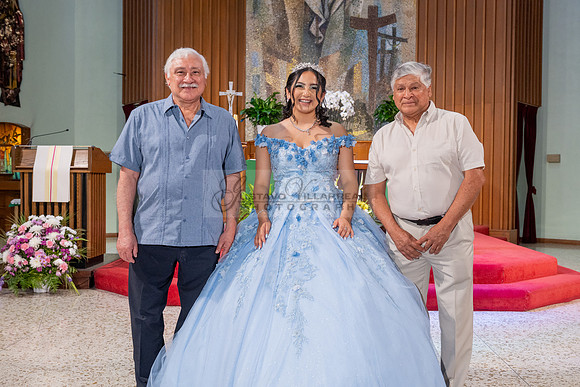 Ximena-Citlali-quinceanera-photo-session-photo-video-in-Montebello-Ca-323-633-8283