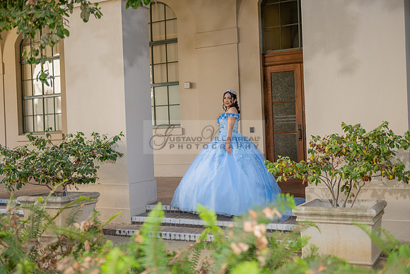 Ximena-Citlali-quinceanera-photo-session-photo-video-in-Montebello-Ca-323-633-8283