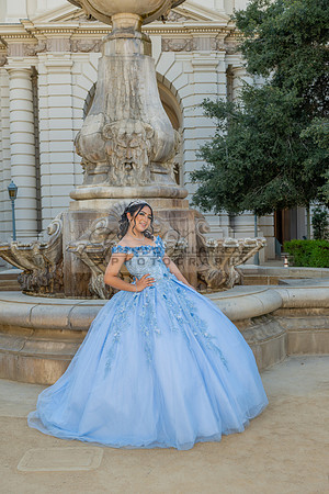 Ximena-Citlali-quinceanera-photo-session-photo-video-in-Montebello-Ca-323-633-8283