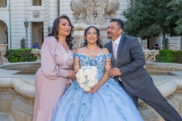 Ximena-Citlali-quinceanera-photo-session-photo-video-in-Montebello-Ca-323-633-8283