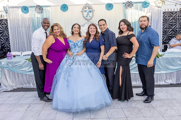 Ximena-Citlali-quinceanera-photo-session-photo-video-in-Montebello-Ca-323-633-8283