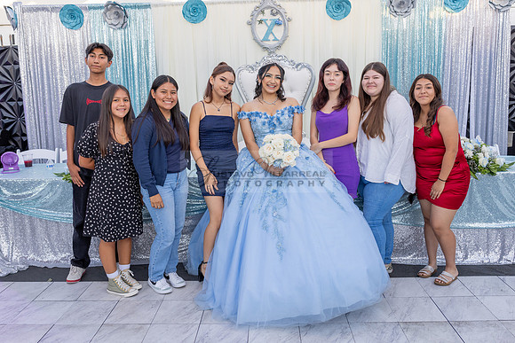 Ximena-Citlali-quinceanera-photo-session-photo-video-in-Montebello-Ca-323-633-8283