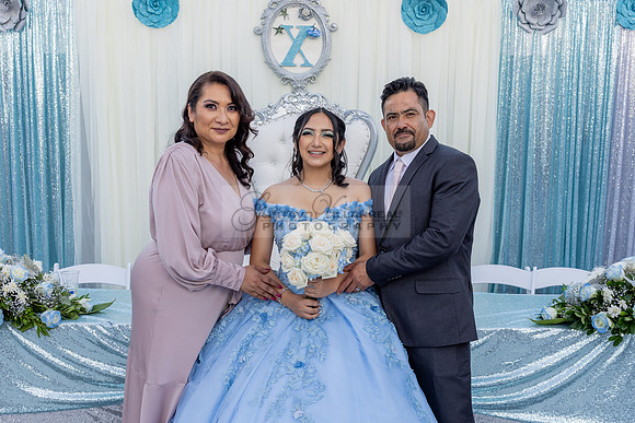 Ximena-Citlali-quinceanera-photo-session-photo-video-in-Montebello-Ca-323-633-8283