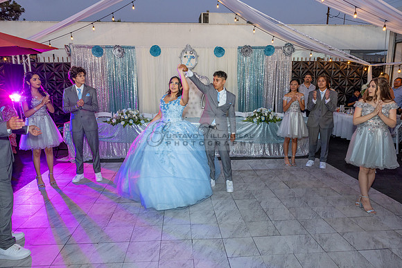 Ximena-Citlali-quinceanera-photo-session-photo-video-in-Montebello-Ca-323-633-8283