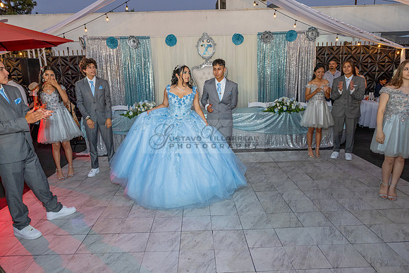 Ximena-Citlali-quinceanera-photo-session-photo-video-in-Montebello-Ca-323-633-8283