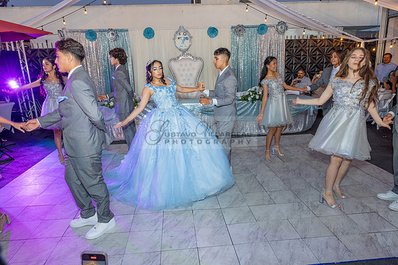 Ximena-Citlali-quinceanera-photo-session-photo-video-in-Montebello-Ca-323-633-8283
