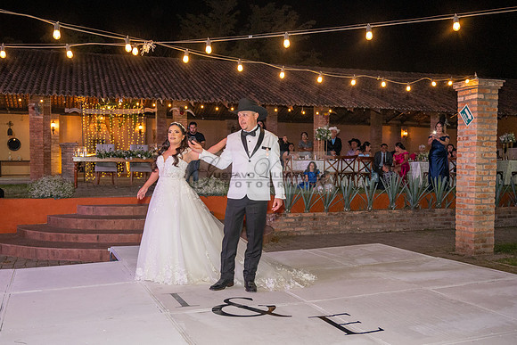 Lalo and Indira wedding, boda en Puga Nayarit Mexico, Gustavo Villarreal Photography, 323-633-8283, www.gustavovillarreal.com
