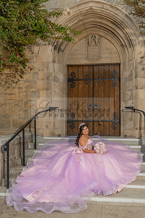 Camila Pacheco quinceanera, sweet 16, photo session in Pasadena City Hall in Pasadena California, photography and videography by Gustavo Villarreal photographer, 323-633-8283, www.gvphotoandvideo.com