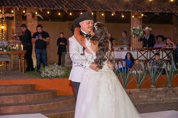 Lalo and Indira wedding, boda en Puga Nayarit Mexico, Gustavo Villarreal Photography, 323-633-8283, www.gustavovillarreal.com
