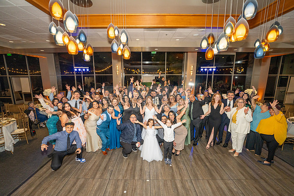 Alberto y Lourdes wedding celebration, photographer, videographer at Rio Hondo country Club in Downey Ca. Gustavo Villarreal photography, 323-633-8283, www.gvphotoandvideo.com