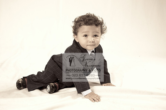Baby and family pictures in Montebello, by Gustavo Villarreal Pr