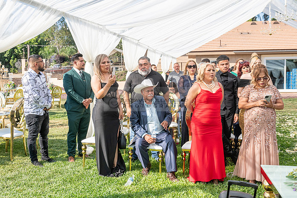 Gloria y Jose Luis Engagement photos en el rancho, caballos, Novias, La Puente Ca, 323-633-8283, www.gvphotoandvideo.com