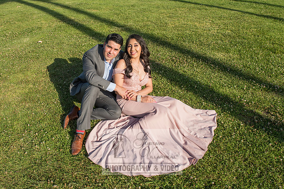 Alejandro and Monique engagement photos at Long beach Harbor Lighthouse, 323-633-8283, www.gustavovillarreal.com