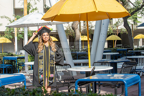 Evelyn Bernal graduation photos at California State University in Los Angeles Ca, photographer, Gustavo Villarreal