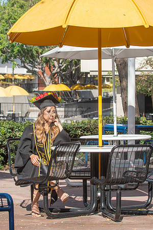 Evelyn Bernal graduation photos at California State University in Los Angeles Ca, photographer, Gustavo Villarreal