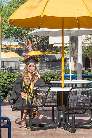 Evelyn Bernal graduation photos at California State University in Los Angeles Ca, photographer, Gustavo Villarreal