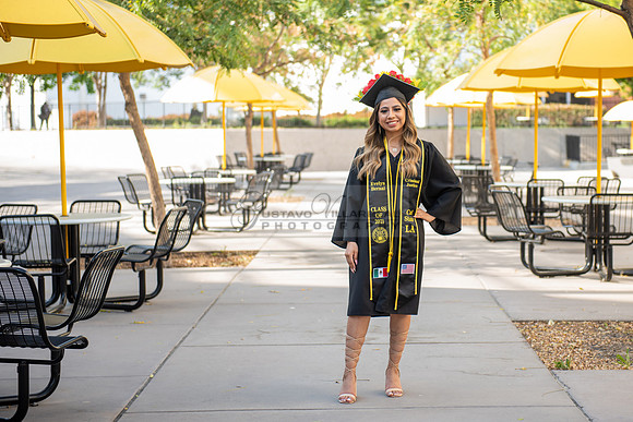 Evelyn Bernal graduation photos at California State University in Los Angeles Ca, photographer, Gustavo Villarreal