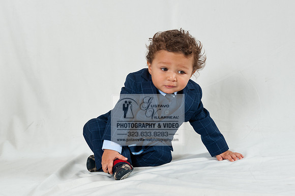 Baby and family pictures in Montebello, by Gustavo Villarreal Pr