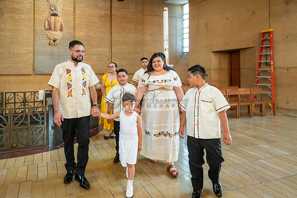 Baptism photographer, videographer at Cathedral of our Lady of Angeles in Los Angeles Ca. Gustavo Villarreal Photography, 323-633-8283, www.gvphotoandvideo.com