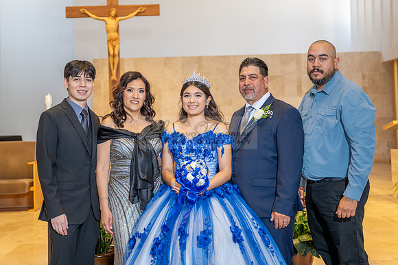 Violeta Noemi quinceanera celebration, photographer , videographer in Hacienda Heights Ca, Montebello Ca, Gustavo Villarreal Photography, 323-633-8283, www.gvphotoandvideo.com