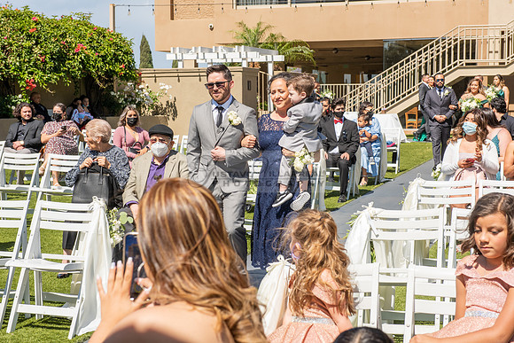 Daniela and Desiderio wedding celebration and ceremony at Quiet Cannon Banquet Hall in Montebello Ca. photo and video by Gustavo Villarreal photography