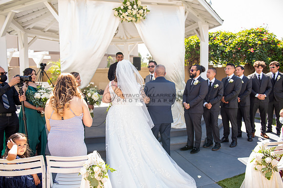Daniela and Desiderio wedding celebration and ceremony at Quiet Cannon Banquet Hall in Montebello Ca. photo and video by Gustavo Villarreal photography