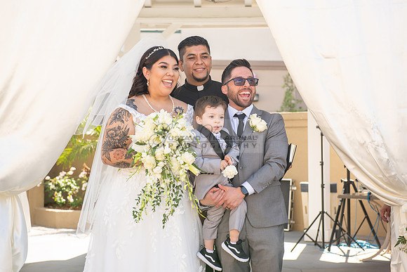 Daniela and Desiderio wedding celebration and ceremony at Quiet Cannon Banquet Hall in Montebello Ca. photo and video by Gustavo Villarreal photography