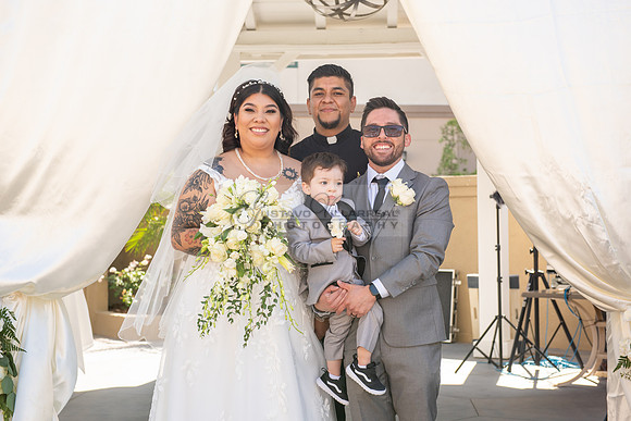 Daniela and Desiderio wedding celebration and ceremony at Quiet Cannon Banquet Hall in Montebello Ca. photo and video by Gustavo Villarreal photography