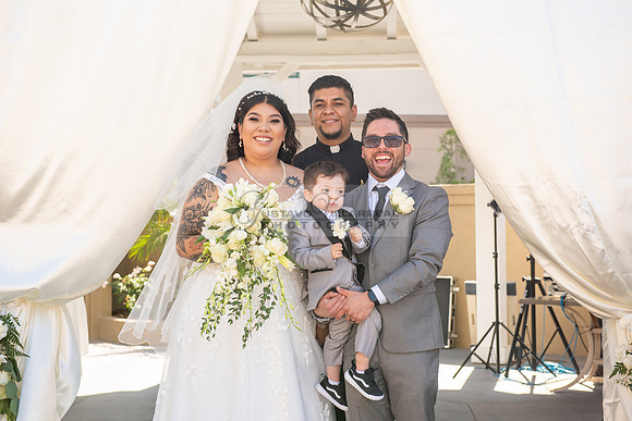 Daniela and Desiderio wedding celebration and ceremony at Quiet Cannon Banquet Hall in Montebello Ca. photo and video by Gustavo Villarreal photography
