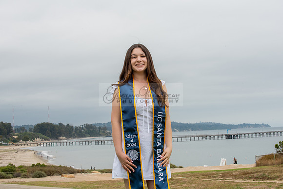Lauren Berry graduation photos, portraits at UCSB Santa Barbara Ca. Gustavo Villarreal Photography, 323-633-8283