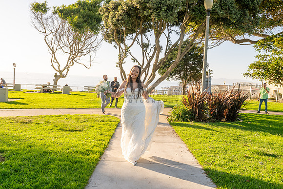 LINK-#1-Stephanie and Albert wedding photography, celebration at Sonesta Redondo Beach and Marina in Redondo Beach Ca, photographer, videographer, Gustavo Villarreal, 323-633-8283, www.gvphotoandvideo