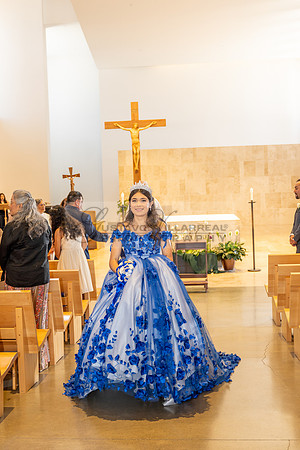 Violeta Noemi quinceanera celebration, photographer , videographer in Hacienda Heights Ca, Montebello Ca, Gustavo Villarreal Photography, 323-633-8283, www.gvphotoandvideo.com
