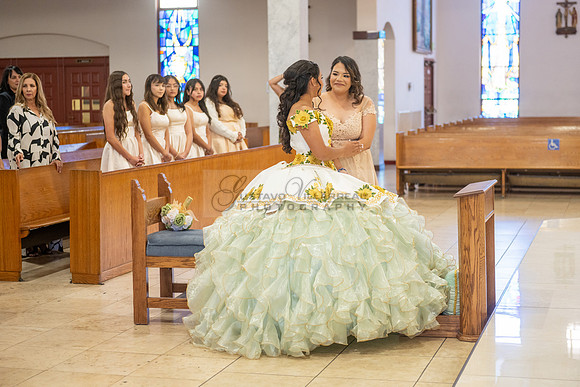 Arianna Tejada quinceanera celebration, photography, videography at Our lady of Guadalupe in El Monte Ca, Fiesta Mexican banquet Hall Montclair Ca, Gustavo Villarreal photo and video, 323-633-8283, ww