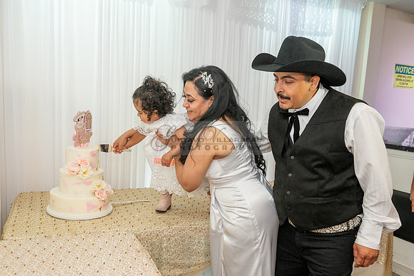 Nazareth Bautizo fotografias y videos en Whittier Ca, reception at Grand premier Banquet hall in Gardena Ca. Gustavo Villarreal photographer 323-633-8283, www.gvphotoandvideo.com
